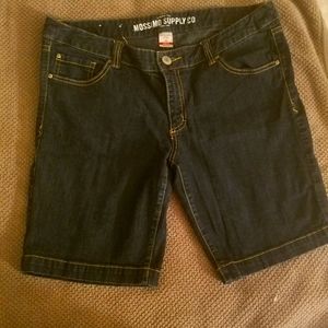 Bermuda Denim Shorts JRs size 15